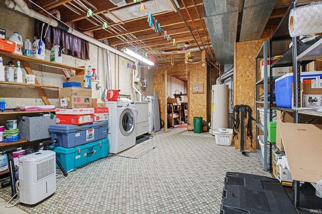 11963 Peacock Circle, Granger, IN 46530