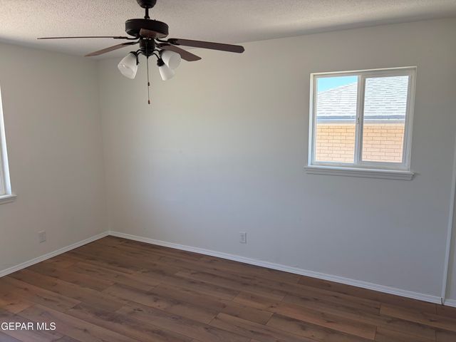 4720 TROPICANA Avenue, El Paso, TX 79924