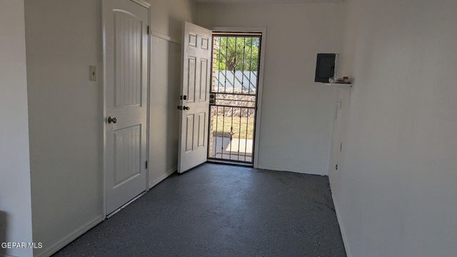 4720 TROPICANA Avenue, El Paso, TX 79924