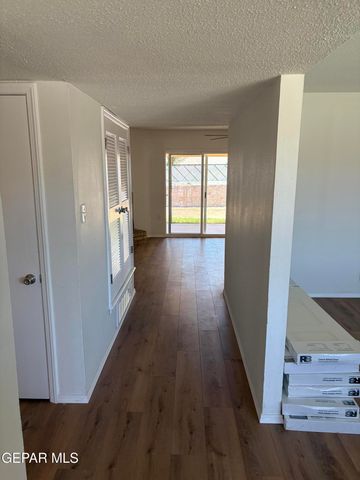 4720 TROPICANA Avenue, El Paso, TX 79924
