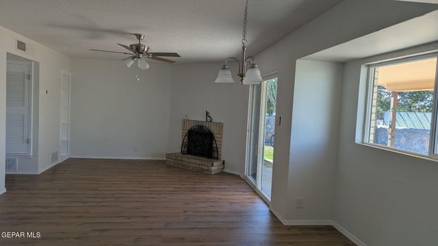 4720 TROPICANA Avenue, El Paso, TX 79924