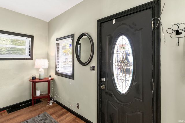 131 E FOX Street, South Bend, IN 46613