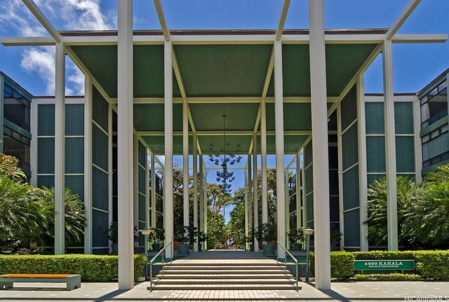 4999 Kahala Avenue 407, Honolulu, HI 96816