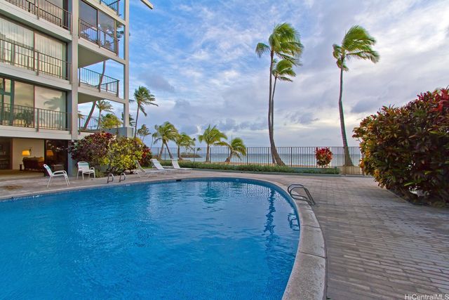 4999 Kahala Avenue 407, Honolulu, HI 96816