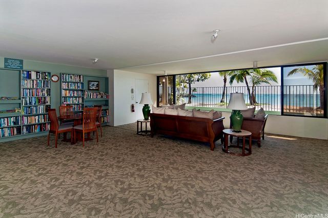 4999 Kahala Avenue 407, Honolulu, HI 96816