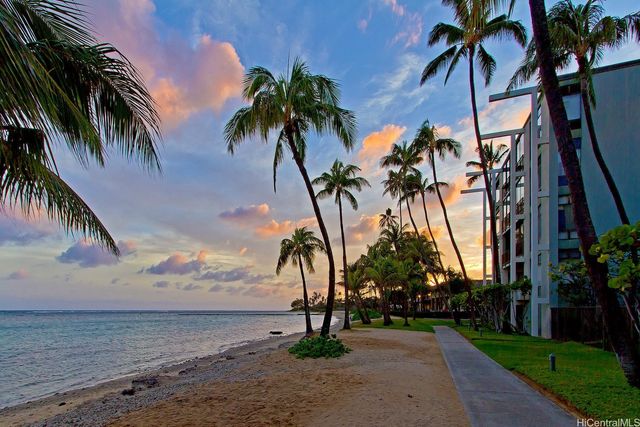 4999 Kahala Avenue 407, Honolulu, HI 96816