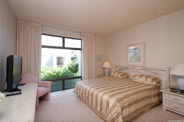 4999 Kahala Avenue 407, Honolulu, HI 96816