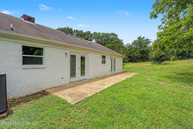 1945 Pryor Road, Coldwater, MS 38618