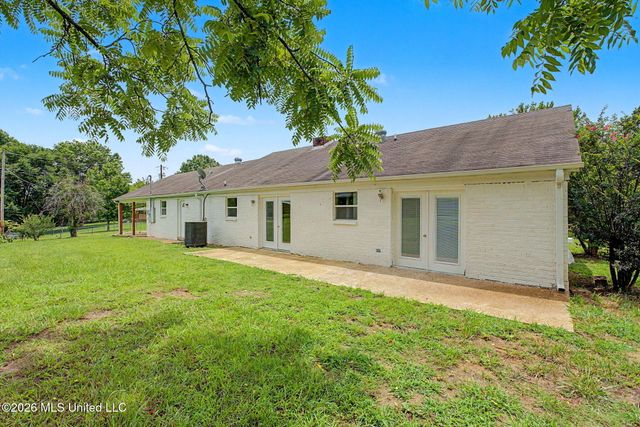 1945 Pryor Road, Coldwater, MS 38618