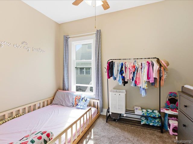 2506 Division Street, Port Huron, MI 48060