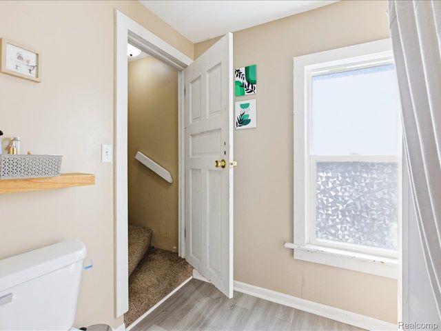 2506 Division Street, Port Huron, MI 48060