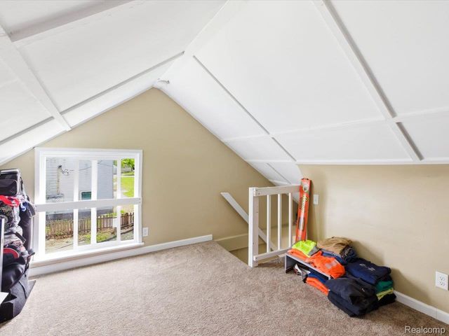 2506 Division Street, Port Huron, MI 48060
