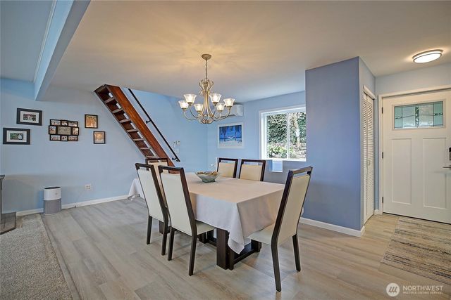 40 Vista Del Mar Street, Camano Island, WA 98282