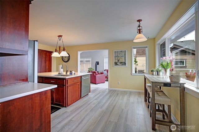 40 Vista Del Mar Street, Camano Island, WA 98282