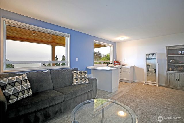 40 Vista Del Mar Street, Camano Island, WA 98282