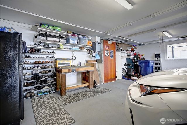 40 Vista Del Mar Street, Camano Island, WA 98282