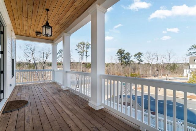605 S Club Drive, Woodstock, GA 30188