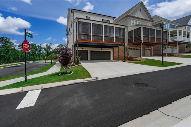 605 S Club Drive, Woodstock, GA 30188