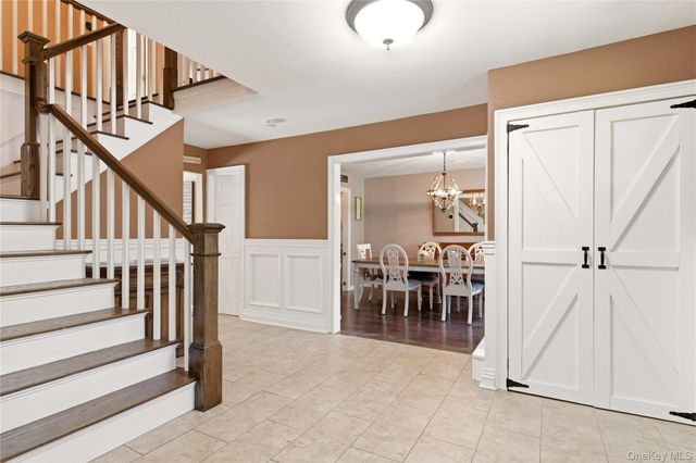 14 Long Acre Lane, Dix Hills, NY 11746