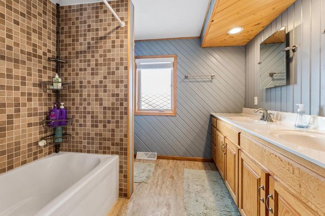 326 N Belvidere STREET, Buffalo City, WI 54622