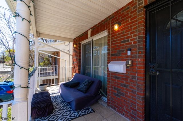 15 Standard Pl, Irvington Twp., NJ 07111