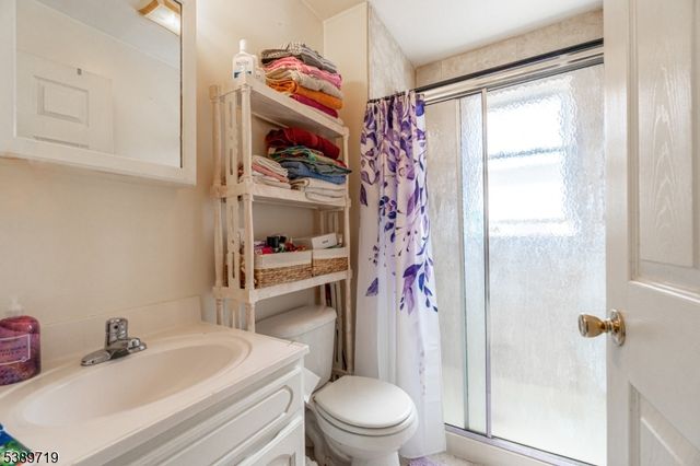 15 Standard Pl, Irvington Twp., NJ 07111