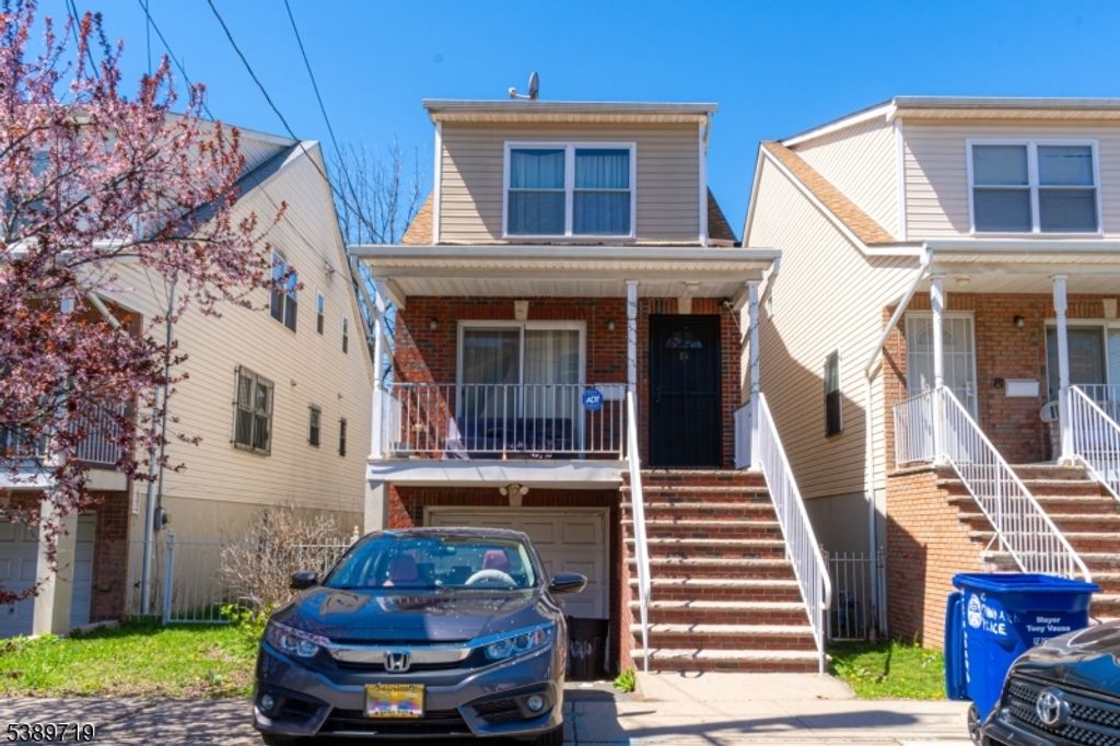 15 Standard Pl, Irvington Twp., NJ 07111