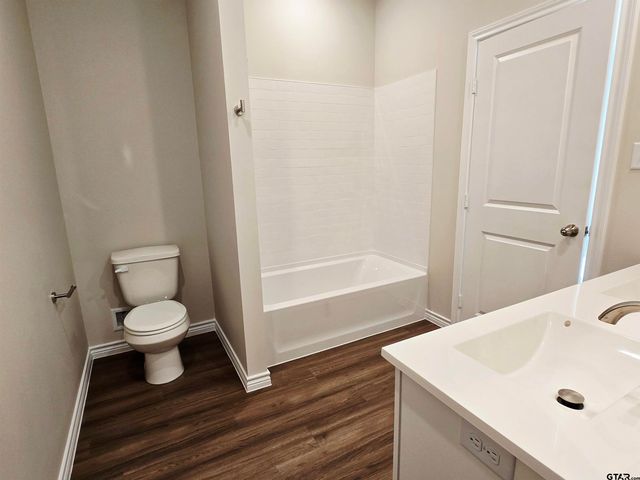 1536 Shug Lane, Lindale, TX 75771