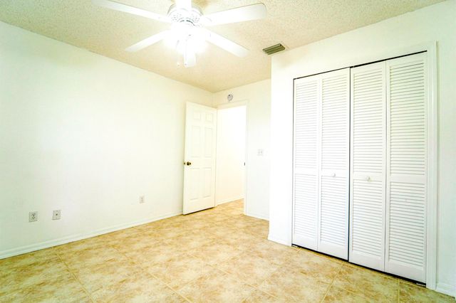 1142 SW Dalton Avenue, Port St Lucie, FL 34953