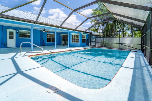 1142 SW Dalton Avenue, Port St Lucie, FL 34953