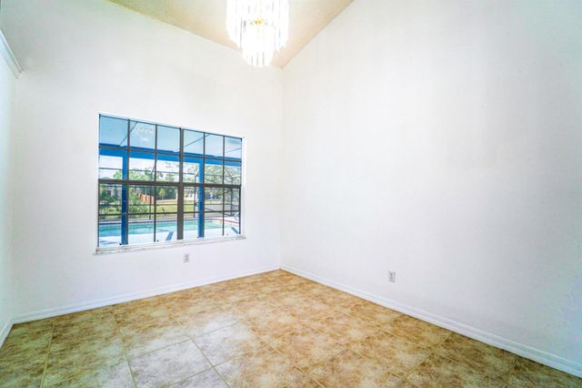 1142 SW Dalton Avenue, Port St Lucie, FL 34953