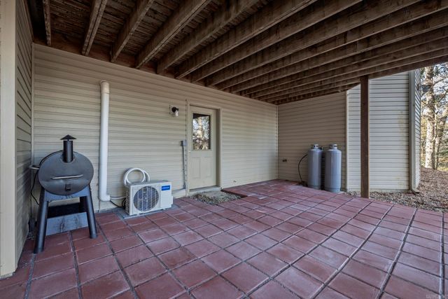 6 Galope Pl, Hot Springs Village, AR 71909