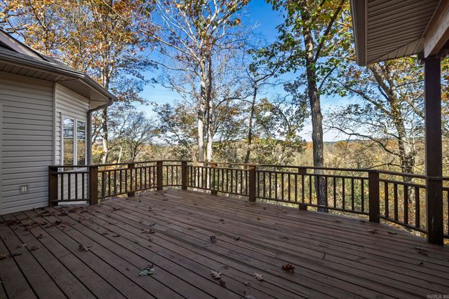 6 Galope Pl, Hot Springs Village, AR 71909