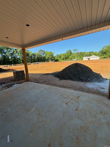 108 Fitzgerald Drive, Benton, AR 72015