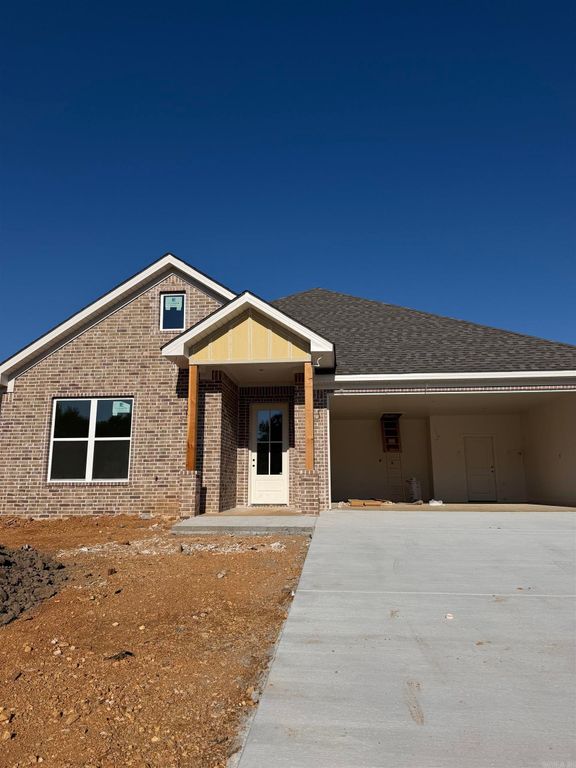 108 Fitzgerald Drive, Benton, AR 72015