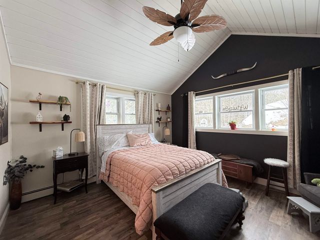 8 Johnson's Court, Milton, VT 05468