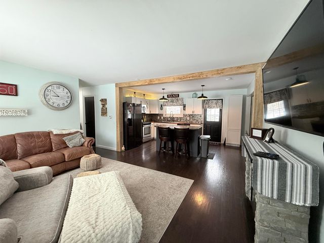 8 Johnson's Court, Milton, VT 05468