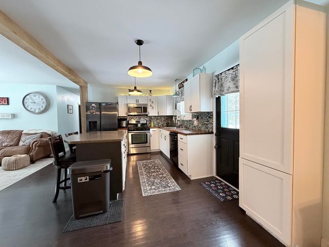 8 Johnson's Court, Milton, VT 05468