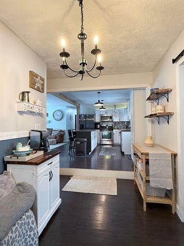 8 Johnson's Court, Milton, VT 05468
