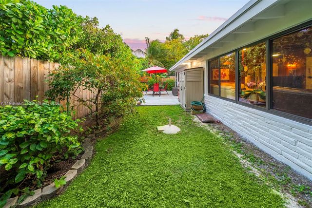 7517 Cutlass Avenue, North Bay Village, FL 33141