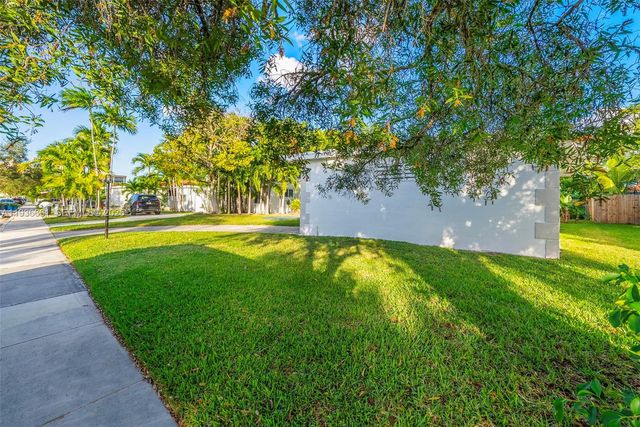 7517 Cutlass Avenue, North Bay Village, FL 33141