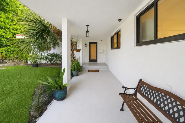7517 Cutlass Avenue, North Bay Village, FL 33141