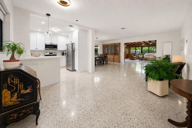 7517 Cutlass Avenue, North Bay Village, FL 33141