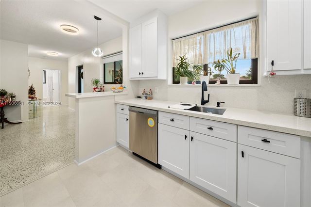 7517 Cutlass Avenue, North Bay Village, FL 33141