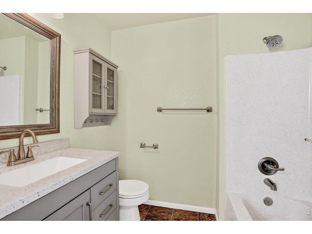 896 S Tyler Ave, Loveland, CO 80537