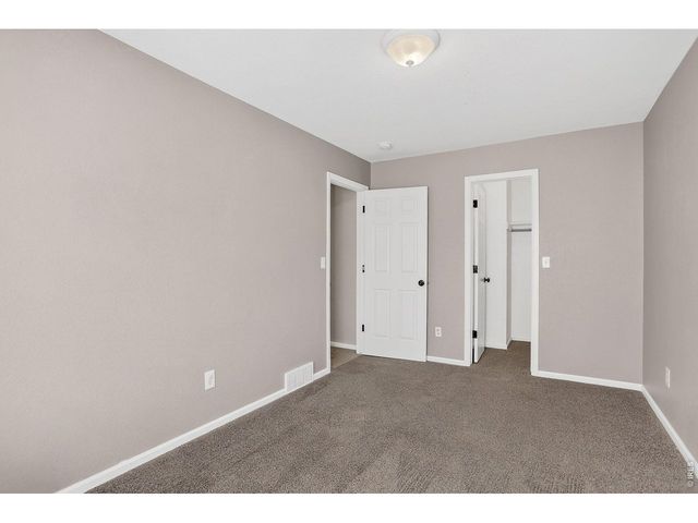 896 S Tyler Ave, Loveland, CO 80537