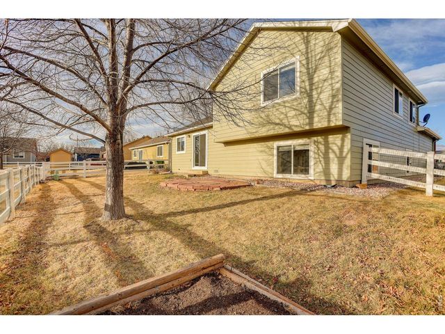 896 S Tyler Ave, Loveland, CO 80537
