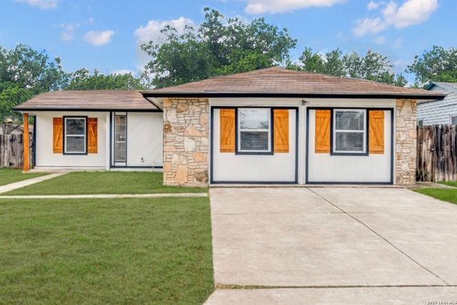 5907 Cliffmore Dr, San Antonio, TX 78250