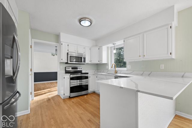 889 Bridle Circle, Carmel, IN 46032