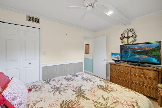 4300 BAYWOOD BOULEVARD B102, Mount Dora, FL 32757